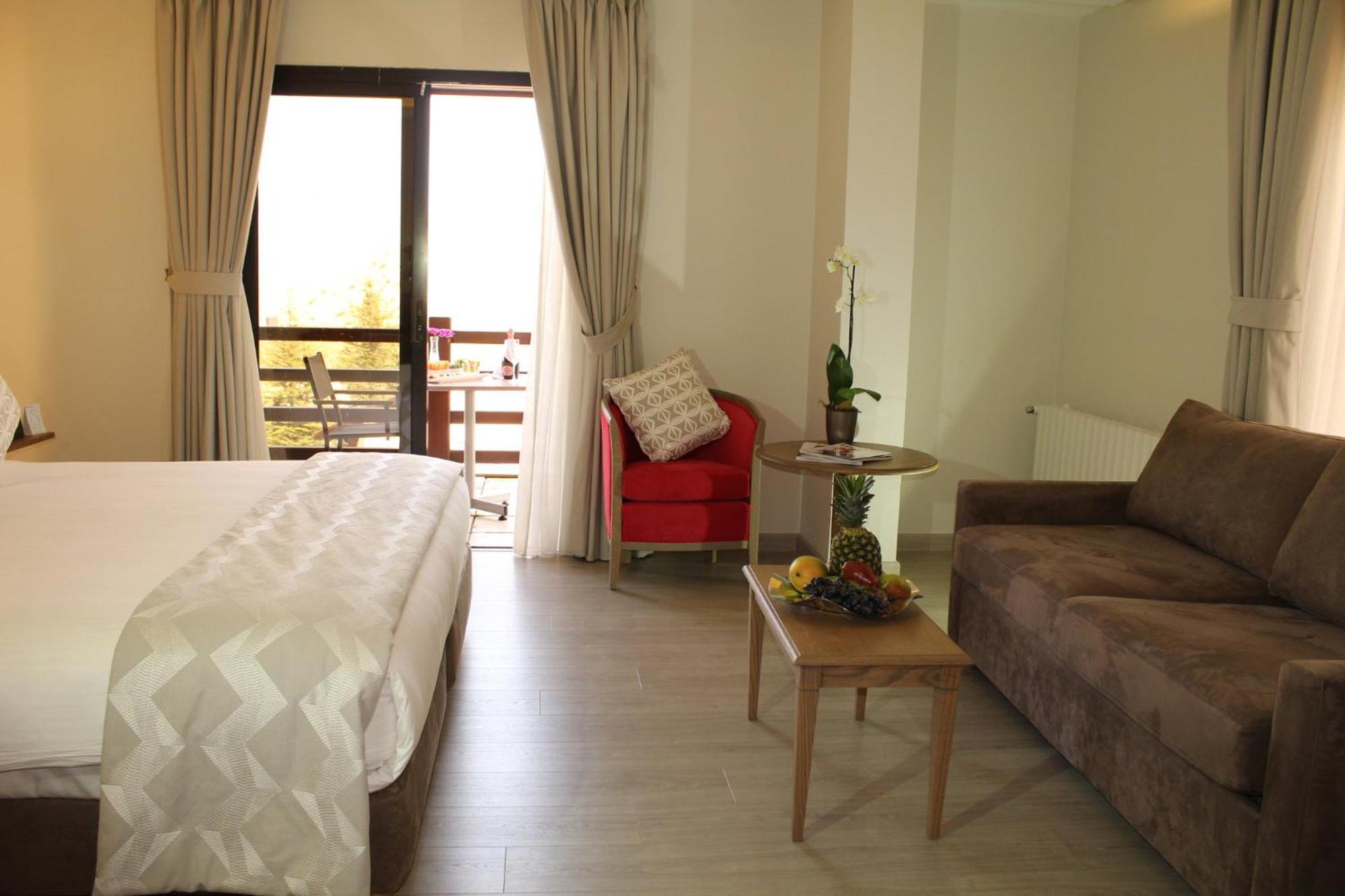 Intercontinental Mzaar Lebanon Mountain Resort & Spa By Ihg Mzaar Kfardebian Екстериор снимка