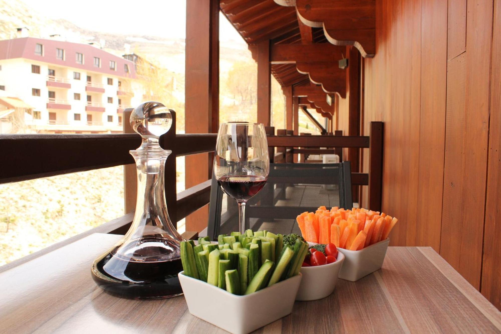 Intercontinental Mzaar Lebanon Mountain Resort & Spa By Ihg Mzaar Kfardebian Екстериор снимка