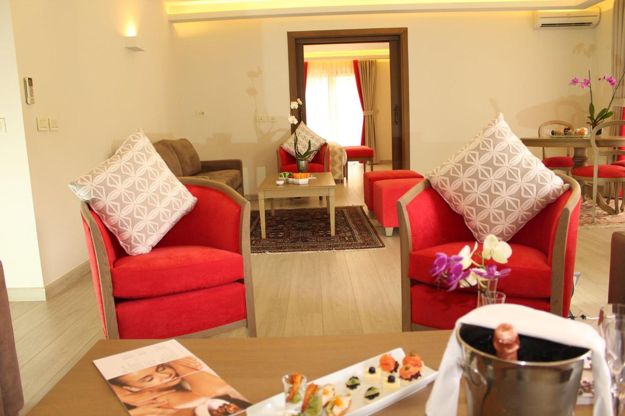 Intercontinental Mzaar Lebanon Mountain Resort & Spa By Ihg Mzaar Kfardebian Екстериор снимка