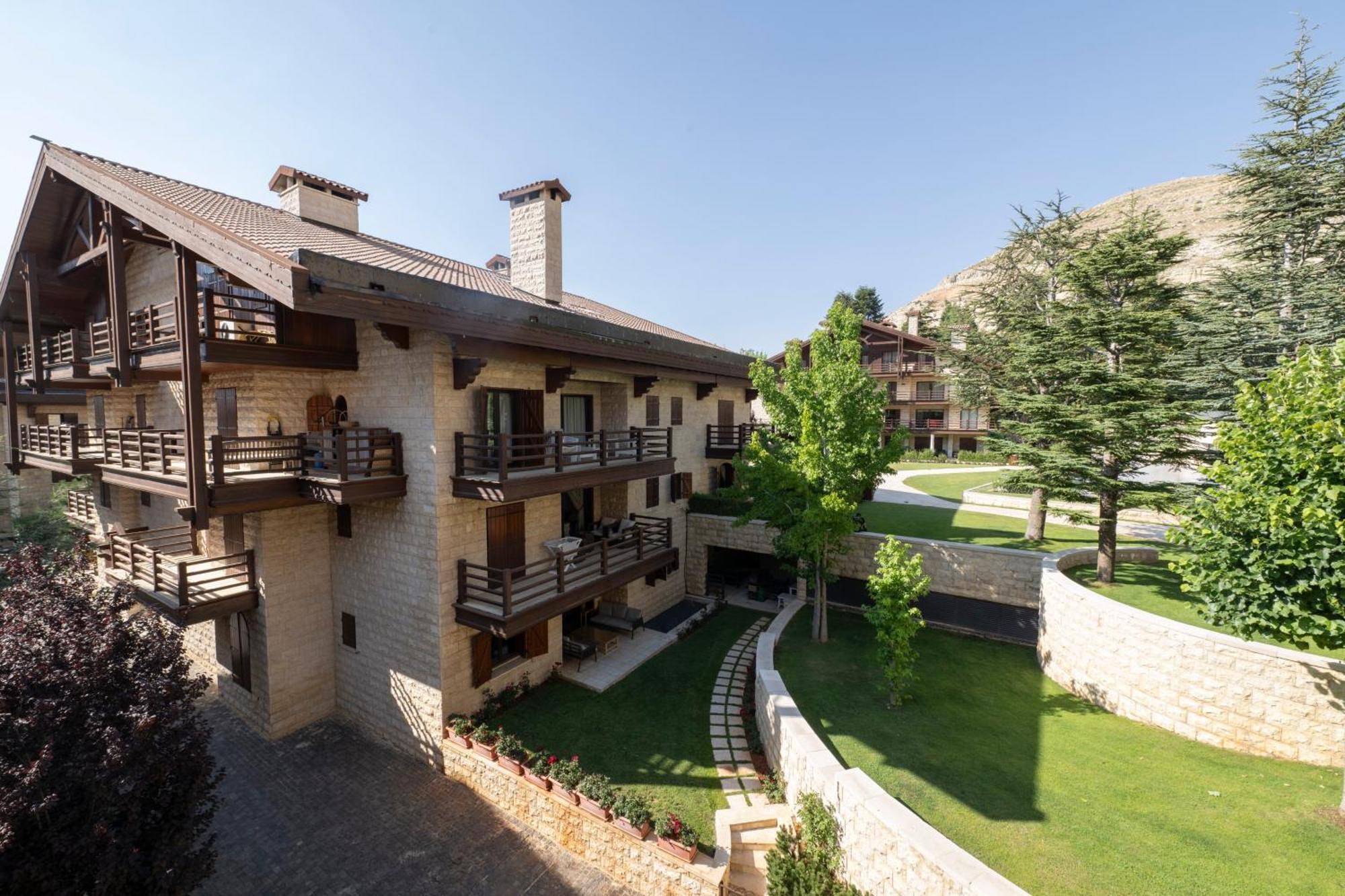 Intercontinental Mzaar Lebanon Mountain Resort & Spa By Ihg Mzaar Kfardebian Екстериор снимка