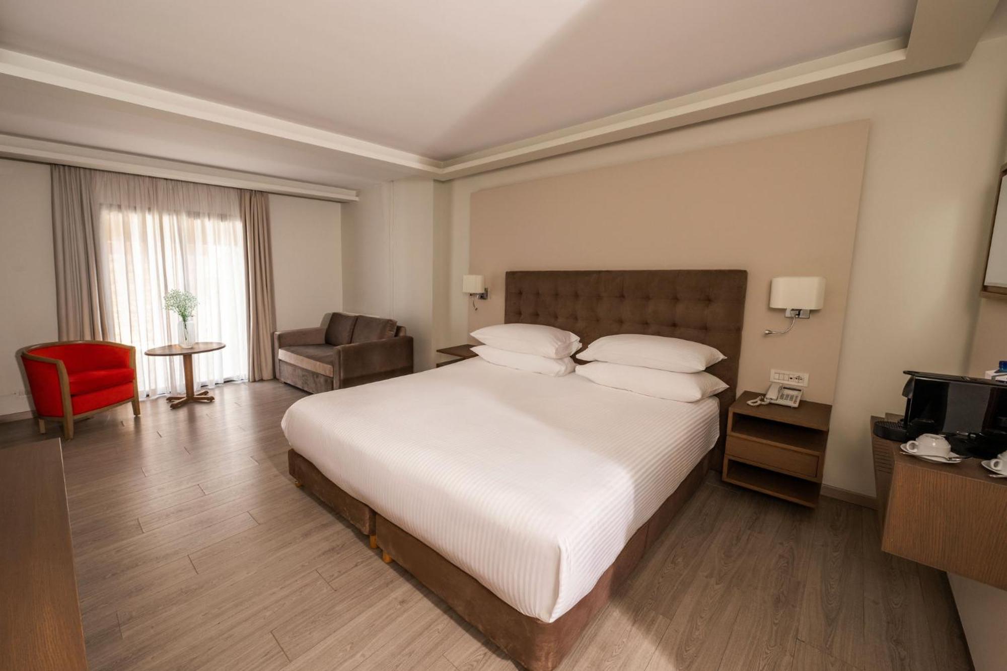 Intercontinental Mzaar Lebanon Mountain Resort & Spa By Ihg Mzaar Kfardebian Екстериор снимка