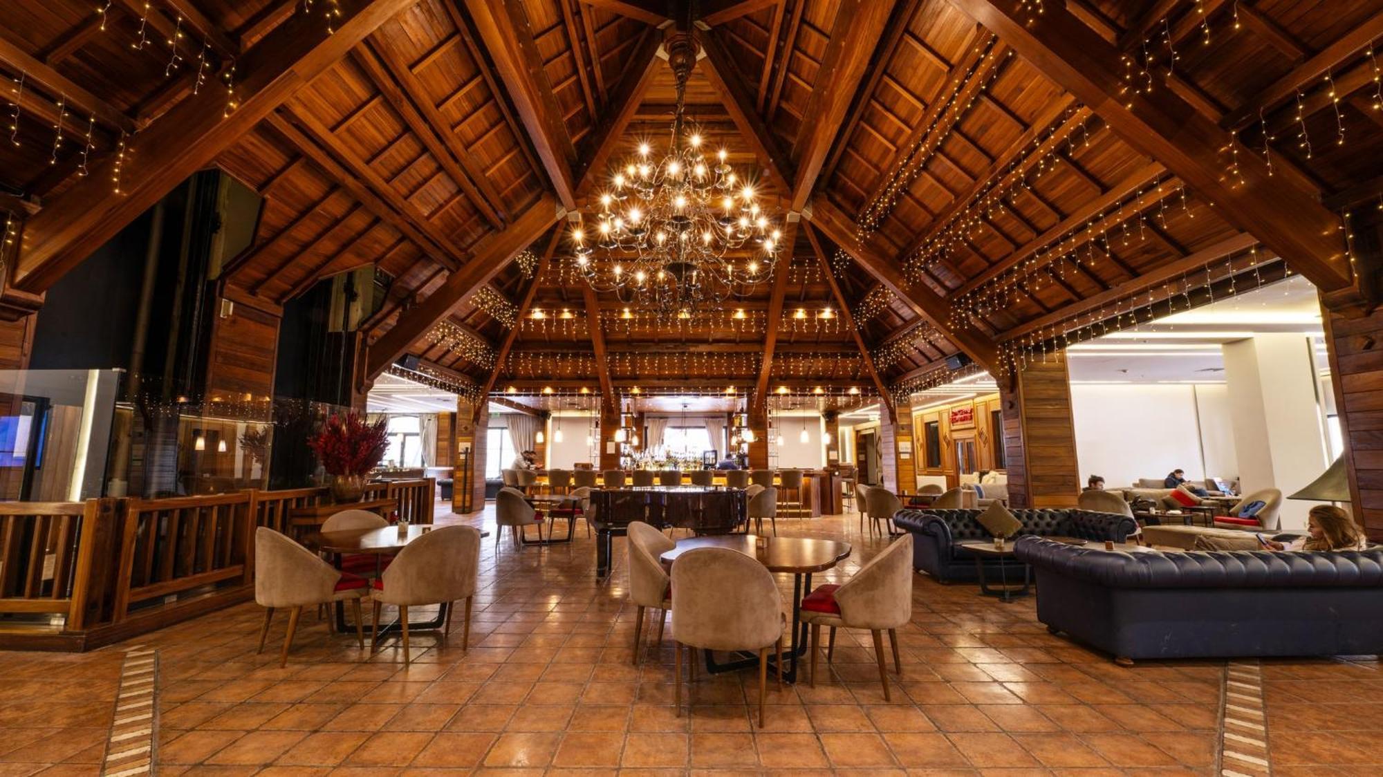 Intercontinental Mzaar Lebanon Mountain Resort & Spa By Ihg Mzaar Kfardebian Екстериор снимка