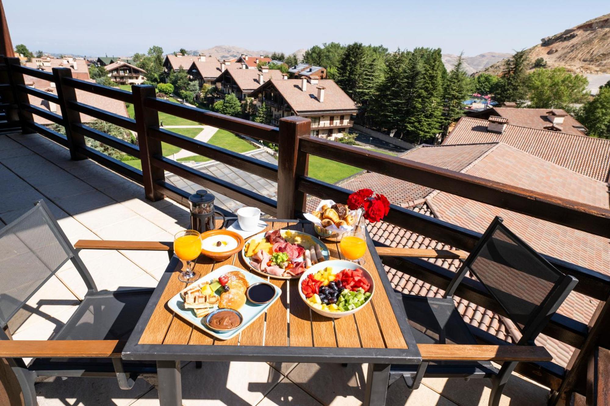 Intercontinental Mzaar Lebanon Mountain Resort & Spa By Ihg Mzaar Kfardebian Екстериор снимка